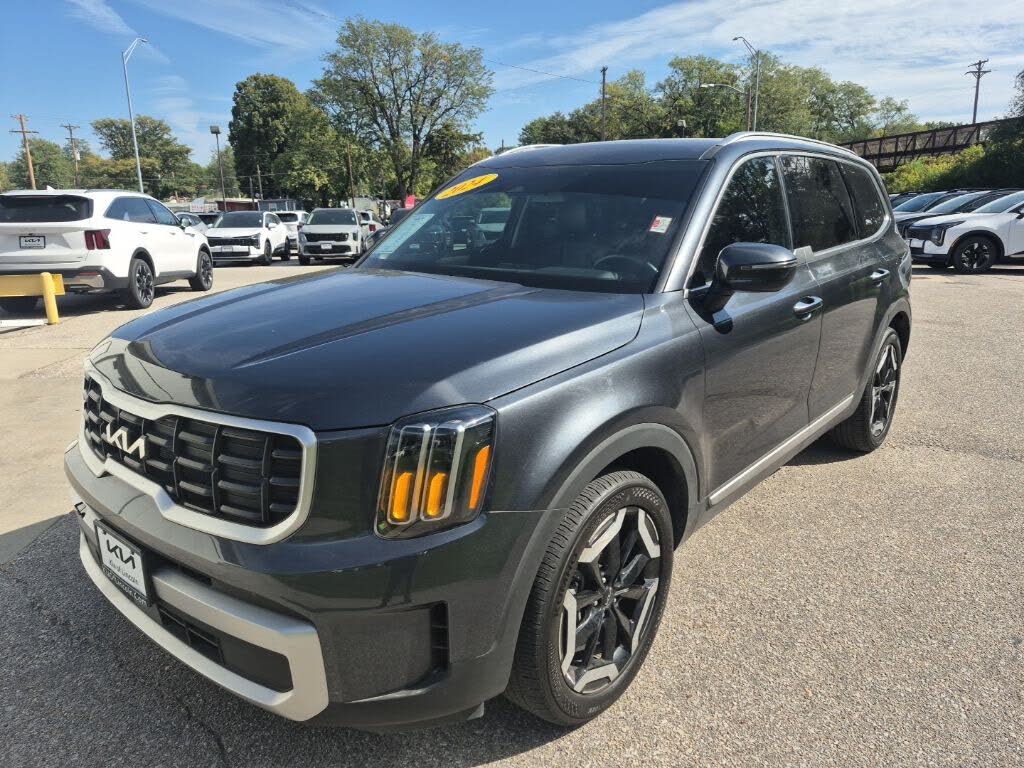 2024 Kia Telluride S FWD
