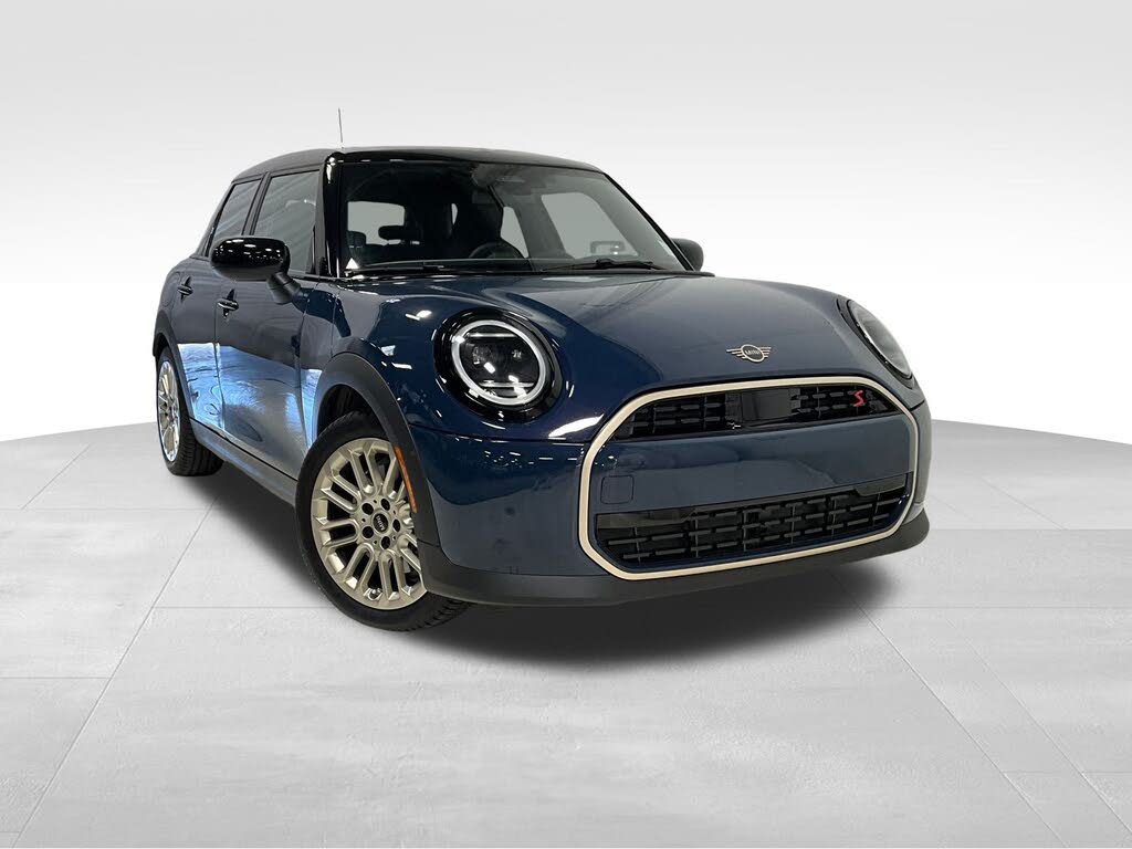 2025 MINI Cooper S Signature Trim 4-door Hatchback
