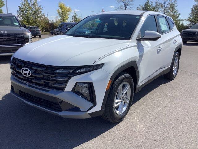 2026 Hyundai Tucson SE FWD