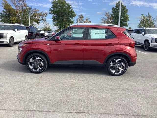 2026 Hyundai Venue SEL FWD