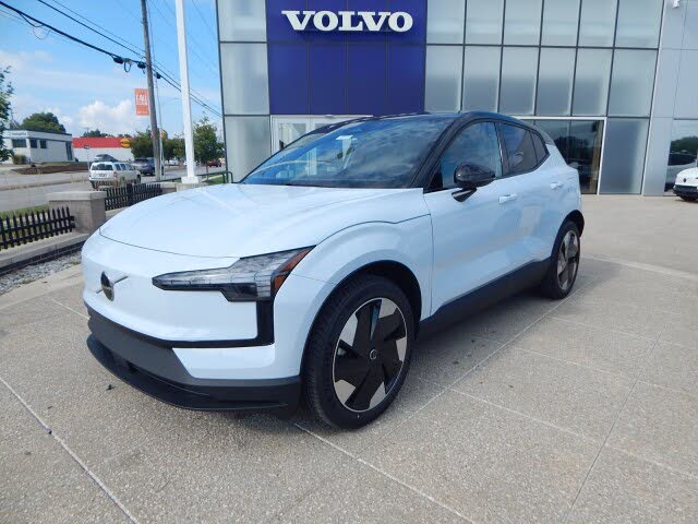 2025 Volvo EX30 Twin Plus eAWD
