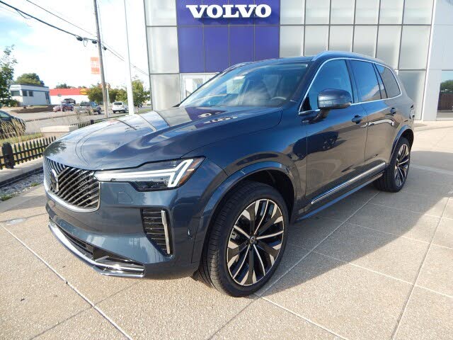 2026 Volvo XC90 B6 Plus 7-Passenger AWD