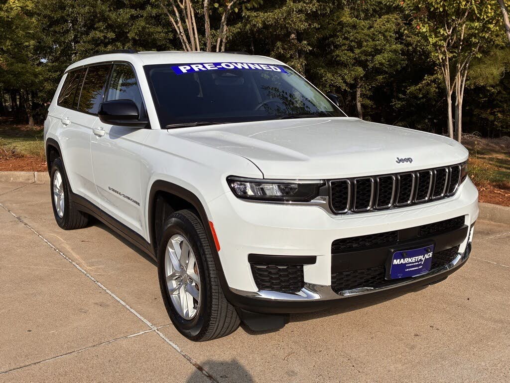 2023 Jeep Grand Cherokee L Laredo 4WD
