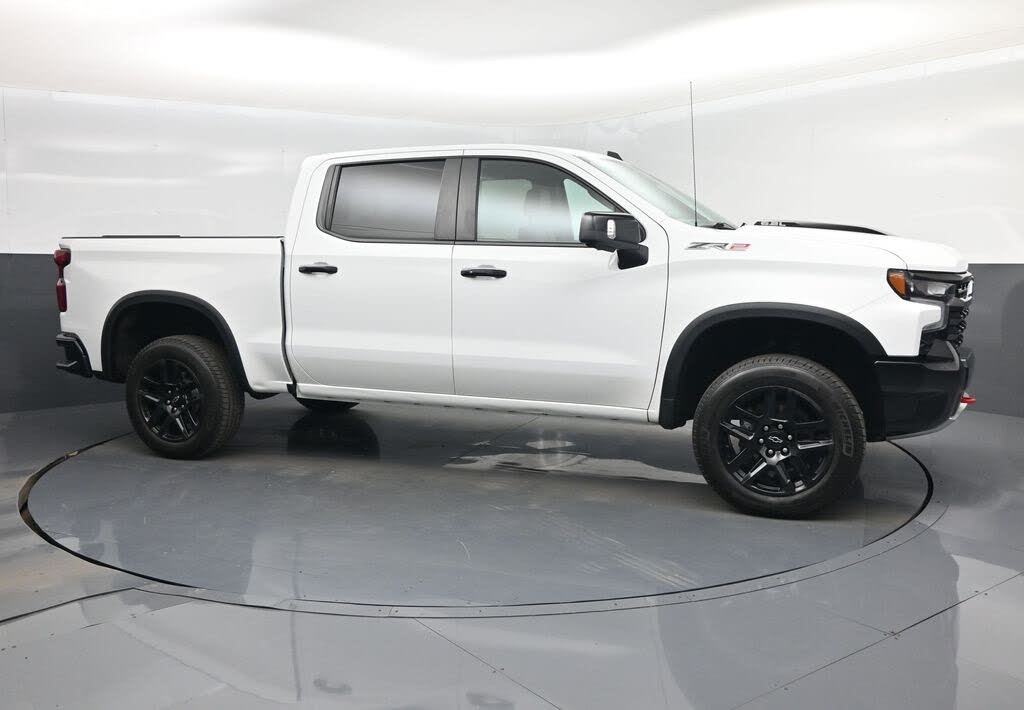 2023 Chevrolet Silverado 1500 ZR2 Crew Cab 4WD