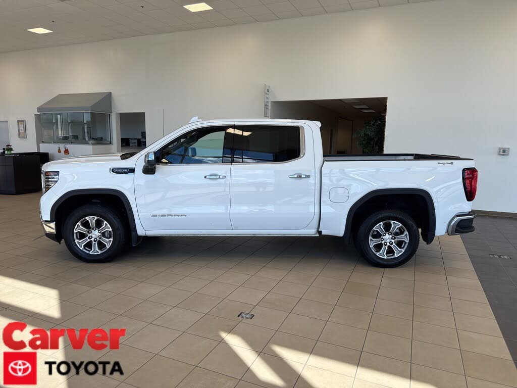 2024 GMC Sierra 1500 SLT Crew Cab 4WD
