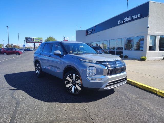 2025 Mitsubishi Outlander SE FWD