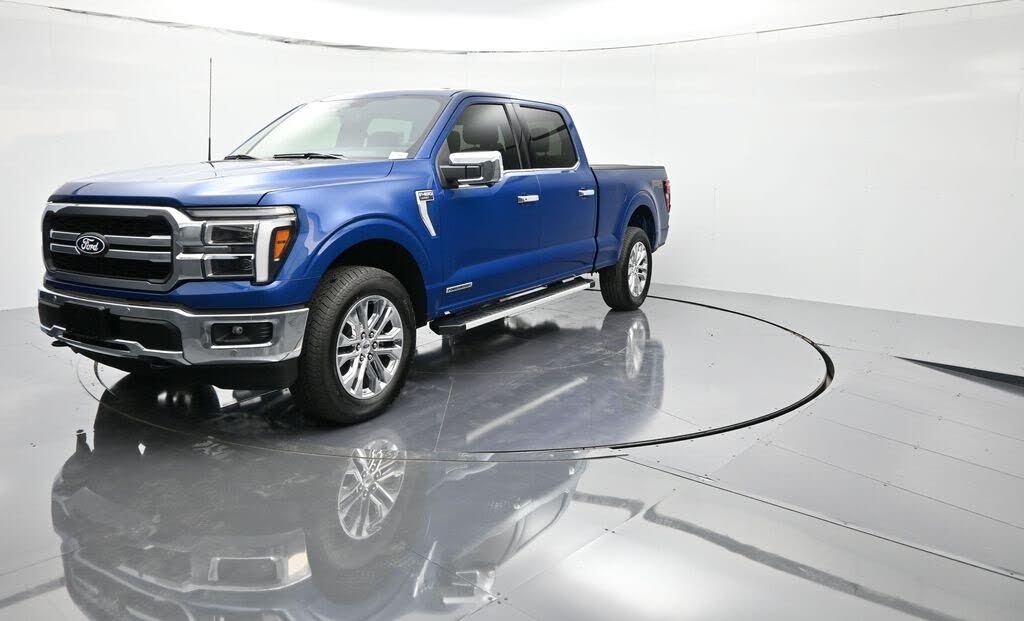 2025 Ford F-150 Lariat SuperCrew 4WD