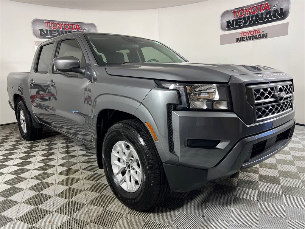 2024 Nissan Frontier SV Crew Cab RWD