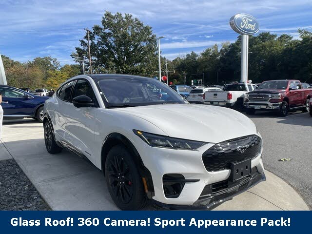 2025 Ford Mustang Mach-E Premium AWD