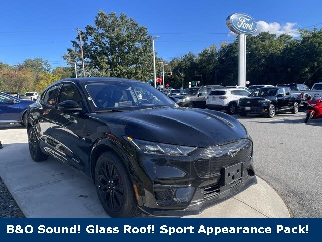 2025 Ford Mustang Mach-E Premium AWD