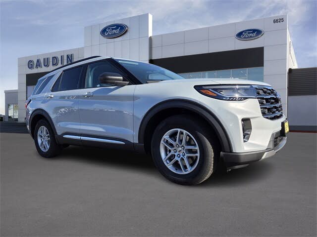 2025 Ford Explorer Active RWD