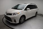 Toyota Sienna XLE 7-Passenger FWD with Auto-Access Seat