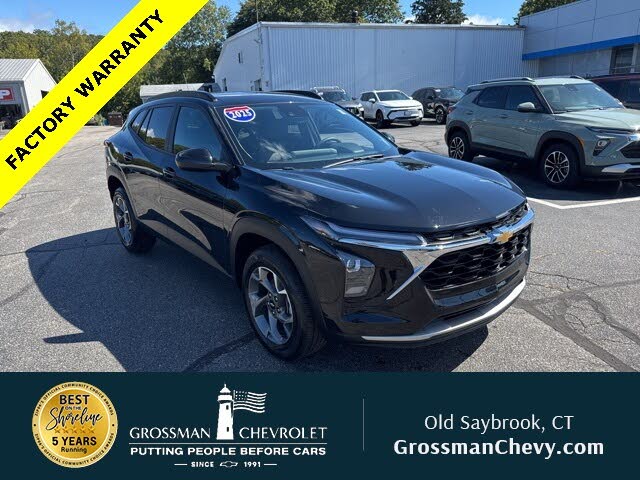 2025 Chevrolet Trax LT FWD