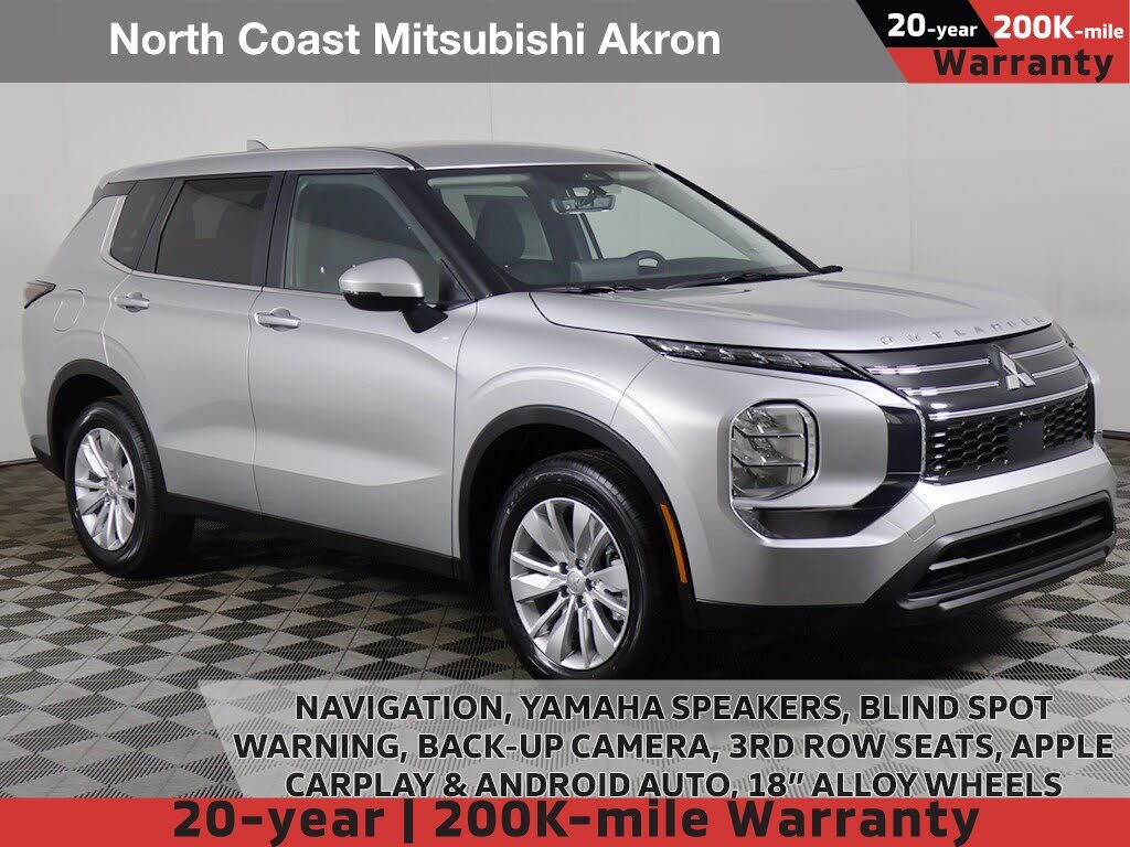 2025 Mitsubishi Outlander ES FWD