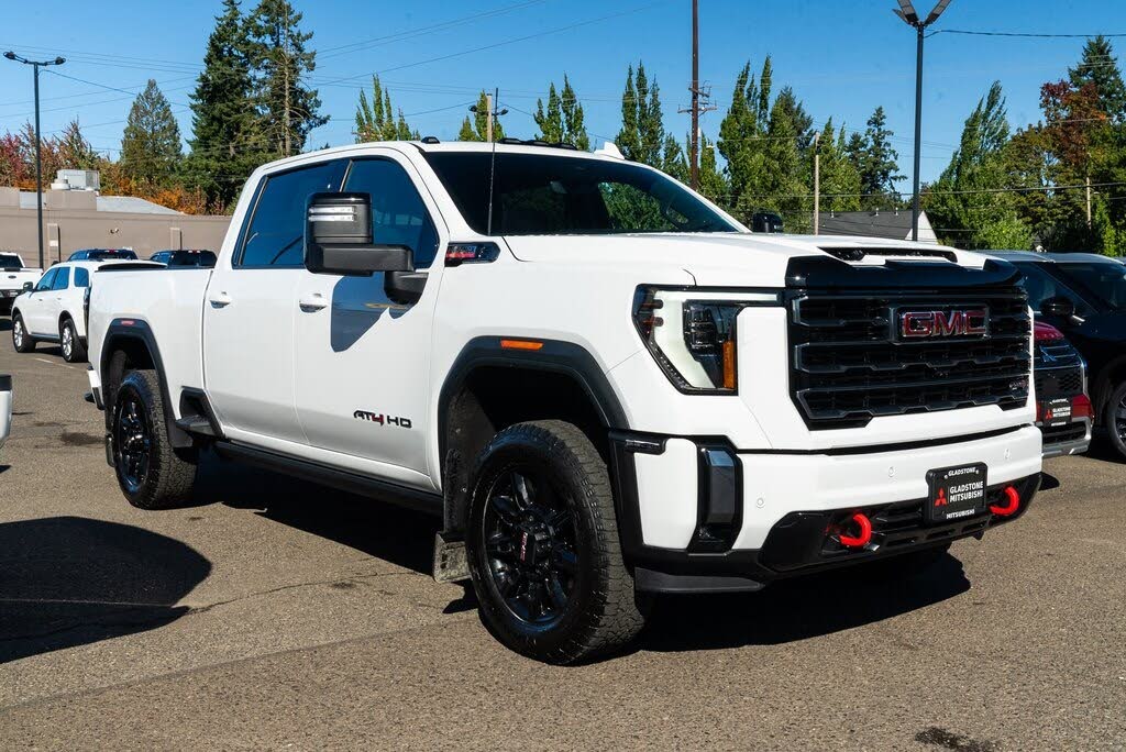 2024 GMC Sierra 2500HD AT4 Crew Cab 4WD