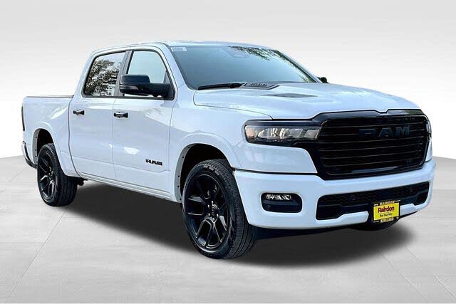 2026 RAM 1500 Laramie Crew Cab 4WD