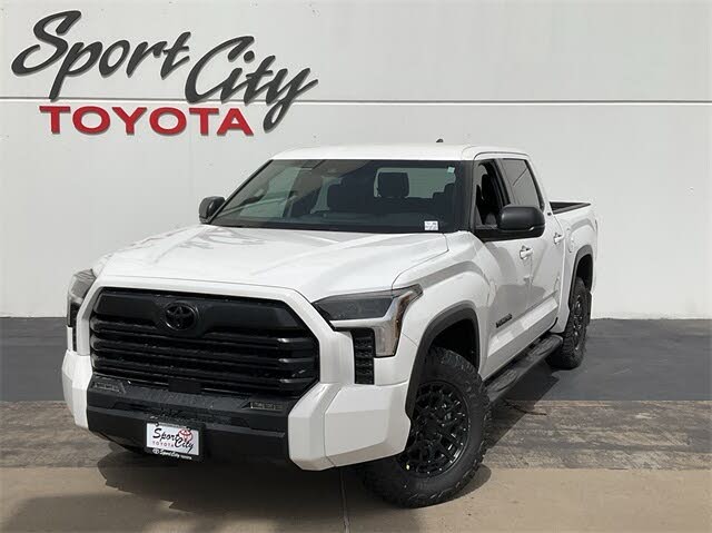 2025 Toyota Tundra SR5 CrewMax Cab 4WD