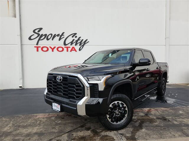 2025 Toyota Tundra SR5 CrewMax Cab 4WD