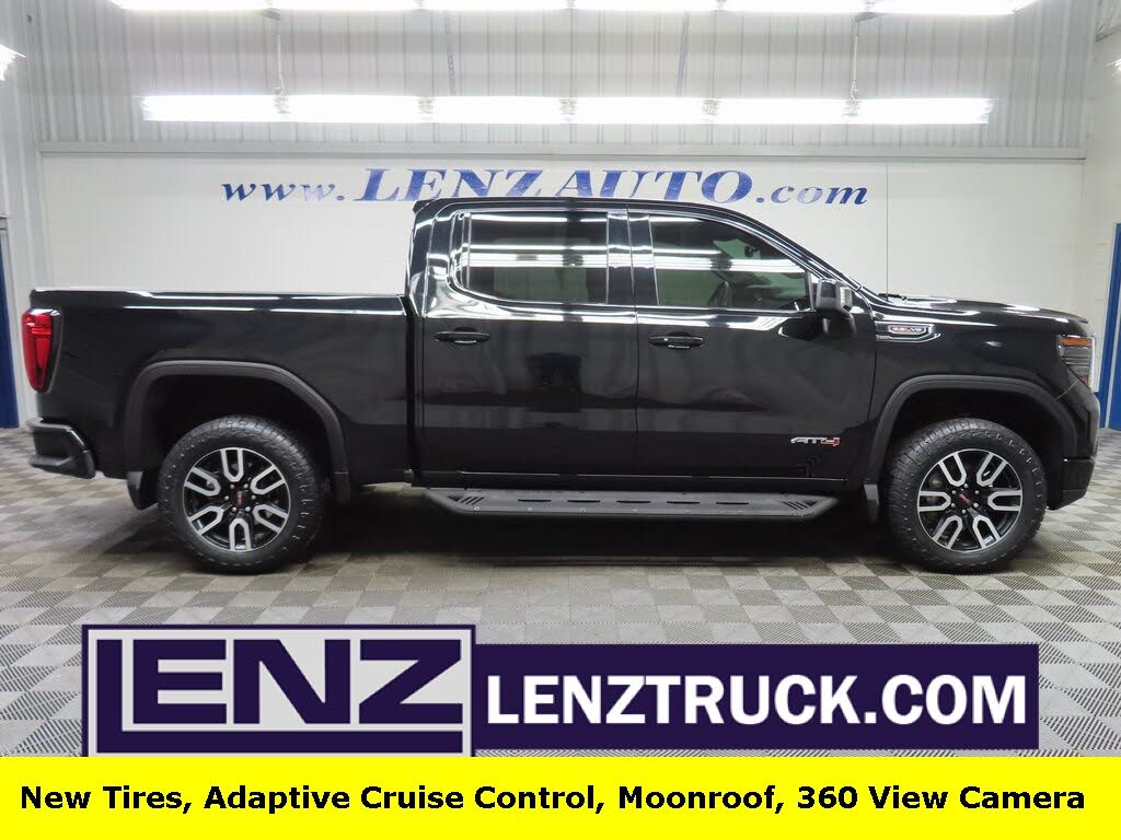 2024 GMC Sierra 1500 AT4 Crew Cab 4WD