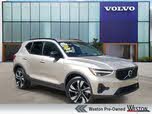 Volvo XC40 B5 Ultimate Dark Theme AWD