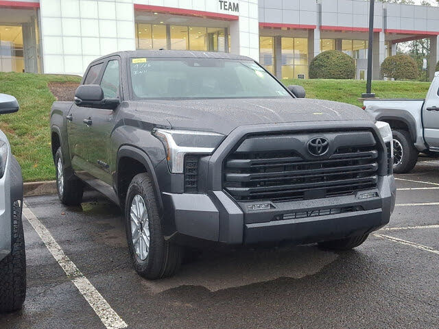 2026 Toyota Tundra SR5 CrewMax Cab 4WD