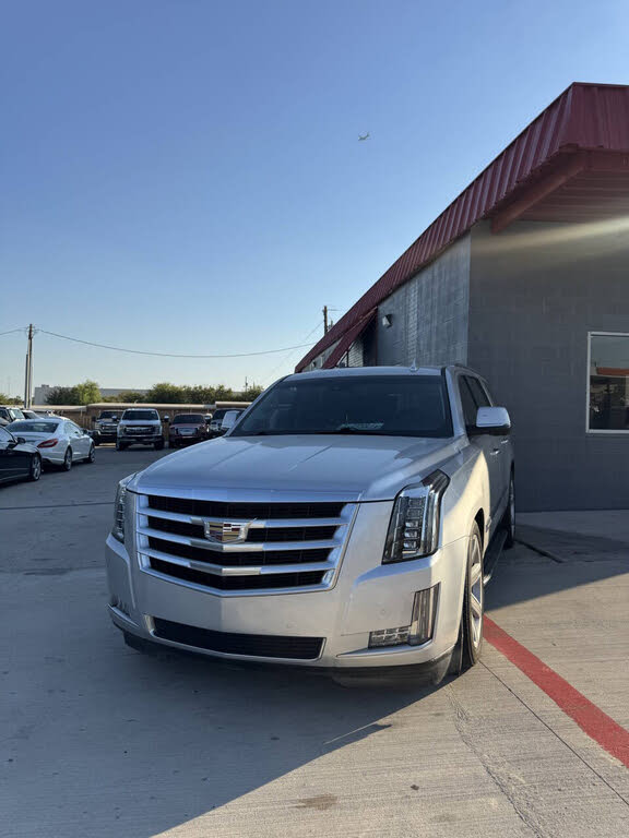 2016 Cadillac Escalade Luxury RWD
