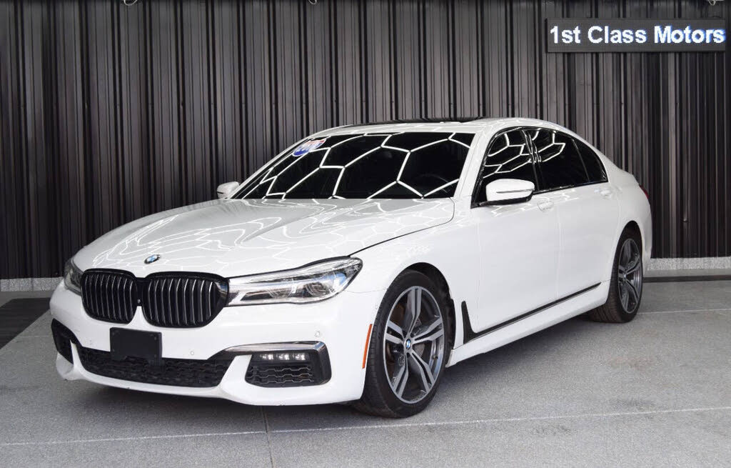 2018 BMW 7 Series 750i RWD