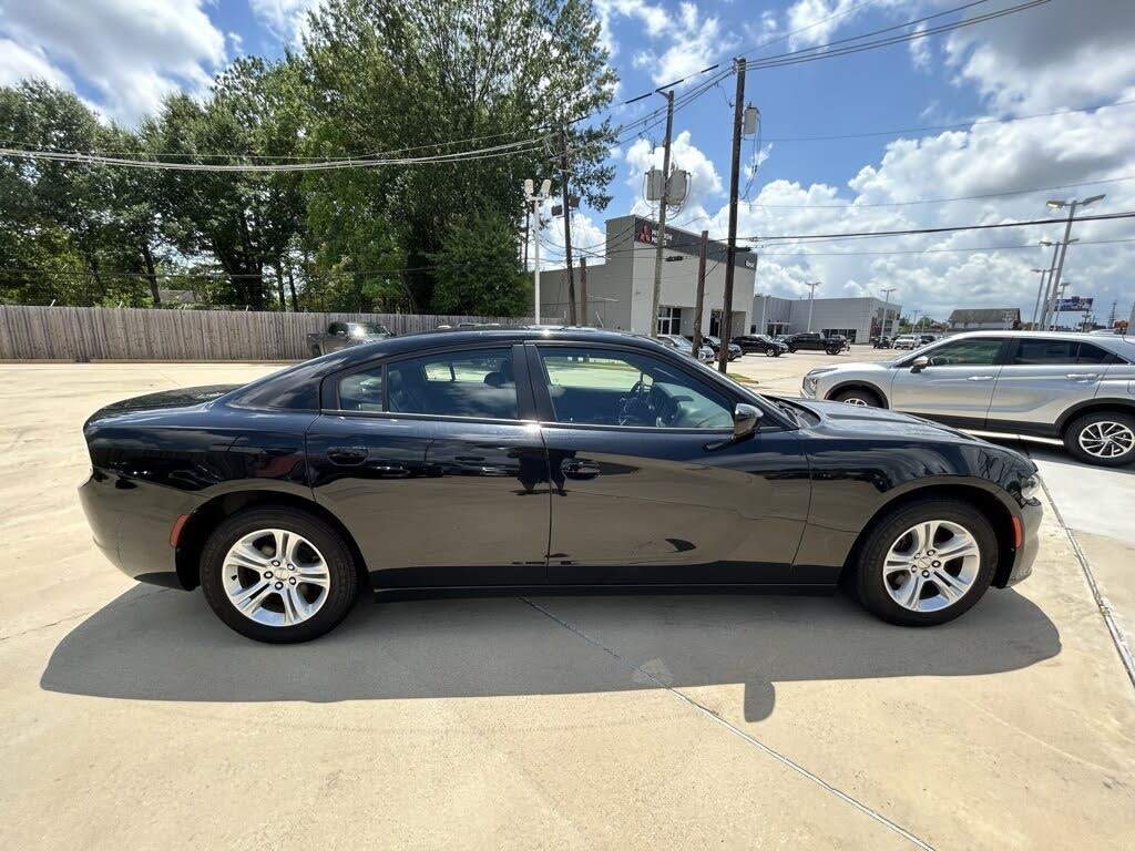 2021 Dodge Charger SXT RWD