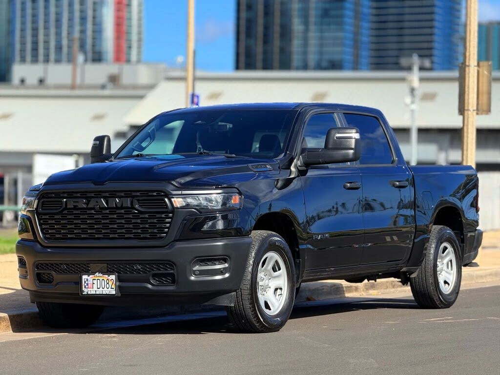 2025 RAM 1500 Tradesman Crew Cab 4WD