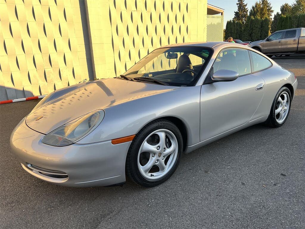 2000 Porsche 911 Carrera Coupe RWD