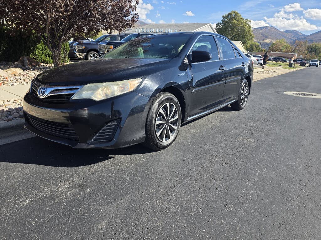 2014 Toyota Camry Hybrid SE Limited Edition FWD