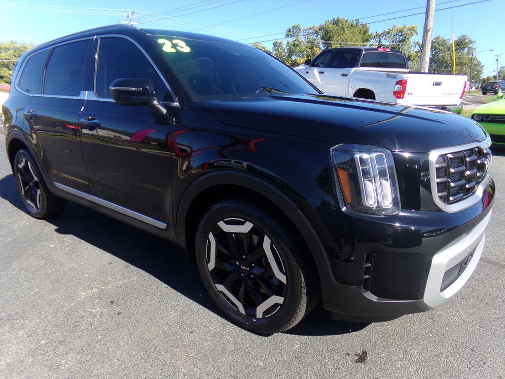 2023 Kia Telluride S FWD