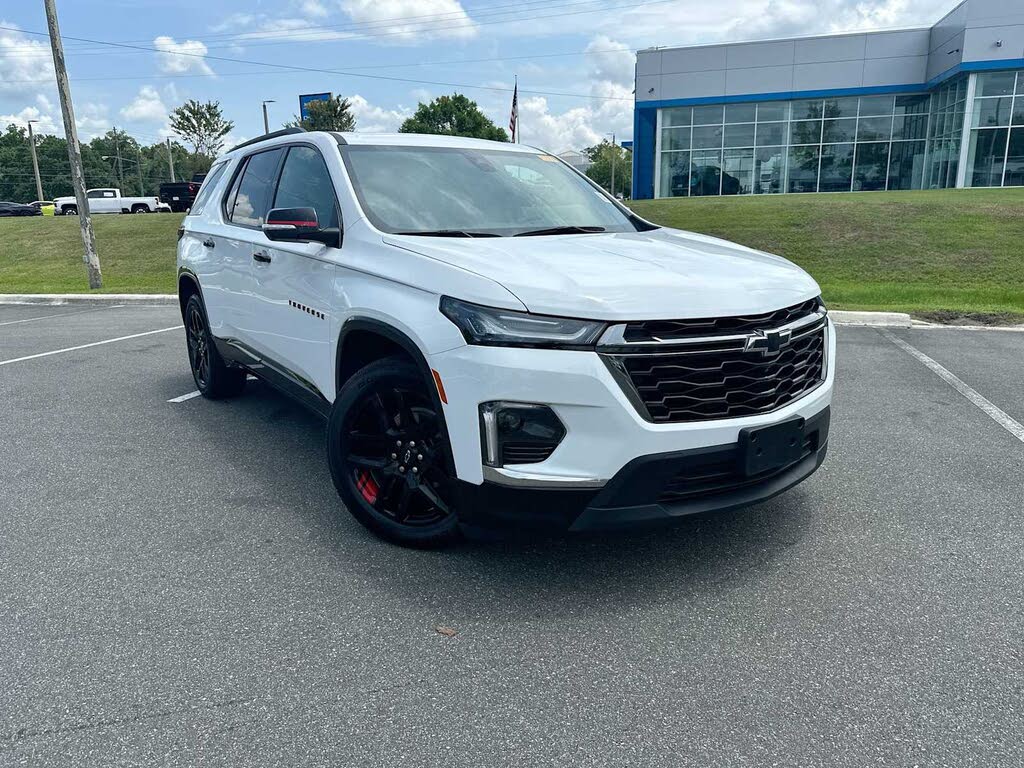 2023 Chevrolet Traverse Premier FWD