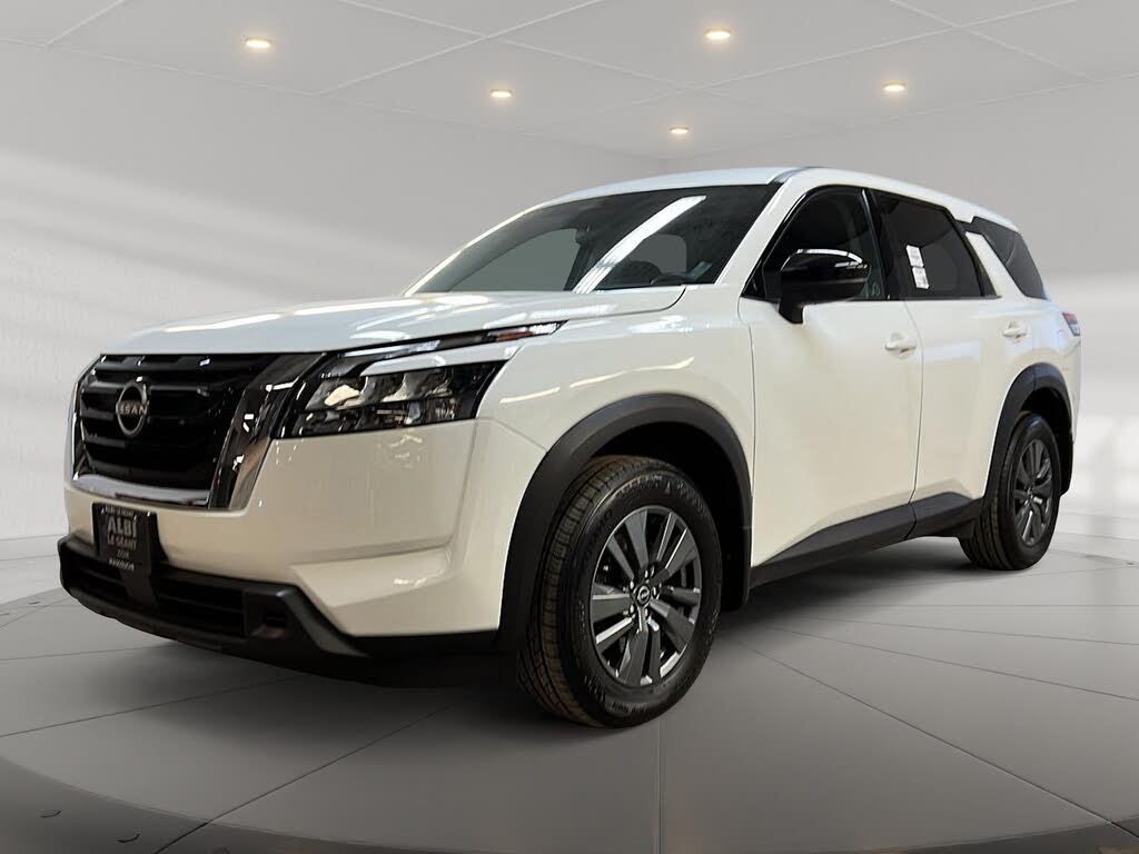 2024 Nissan Pathfinder S 4WD