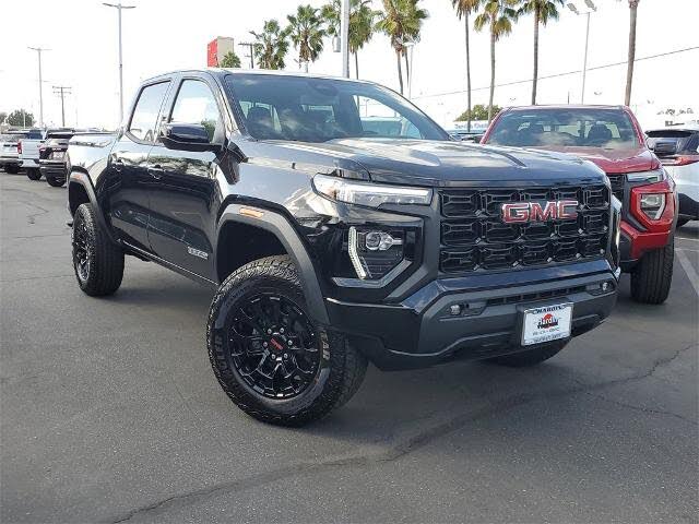 2026 GMC Canyon Elevation Crew Cab RWD