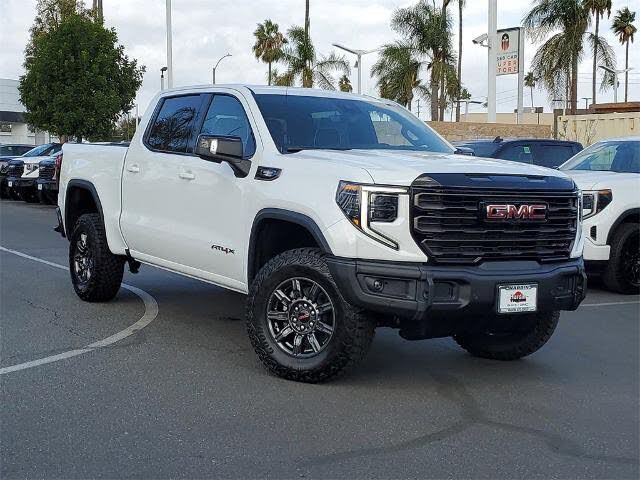 2026 GMC Sierra 1500 AT4X Crew Cab 4WD