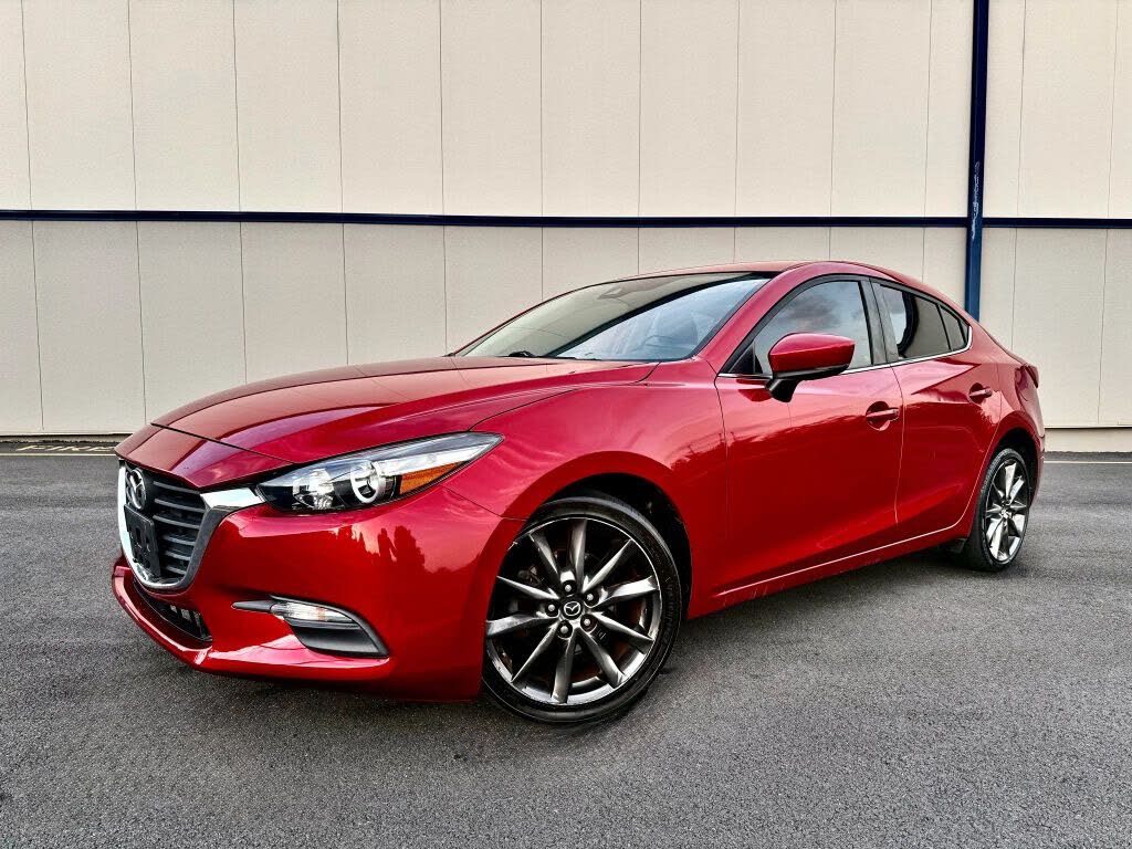 2018 Mazda MAZDA3 Touring