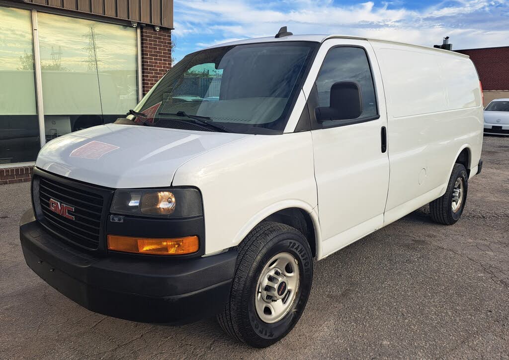 2020 GMC Savana Cargo 2500 RWD