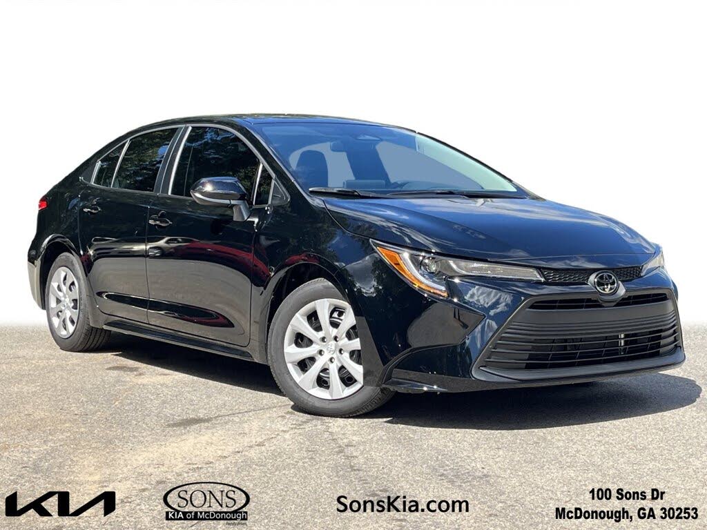 2025 Toyota Corolla LE FWD