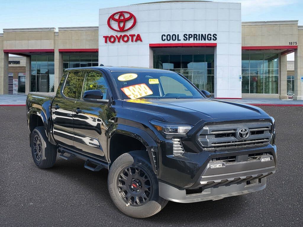 2025 Toyota Tacoma SR5 Double Cab 4WD