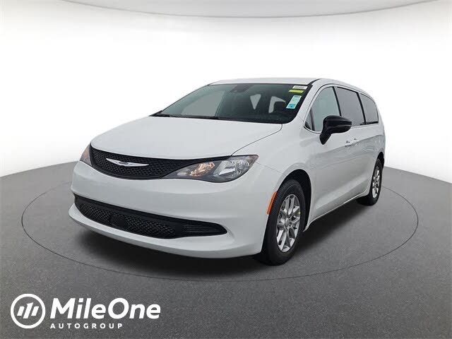 2026 Chrysler Voyager LX FWD
