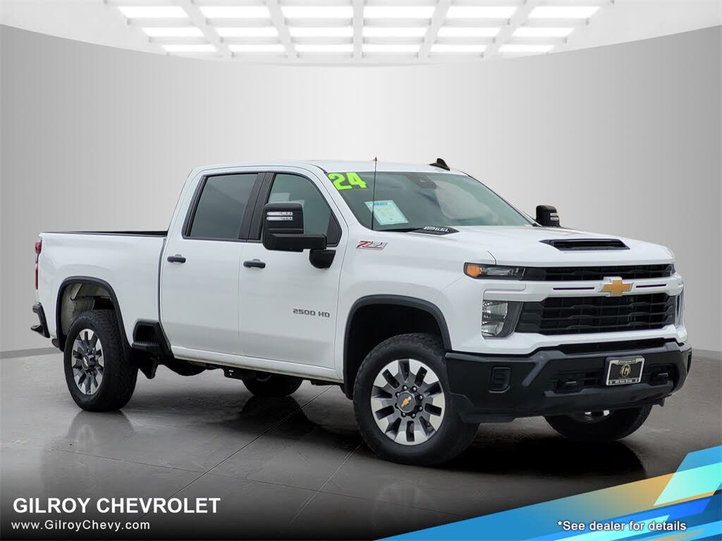 2024 Chevrolet Silverado 2500HD Custom Crew Cab 4WD