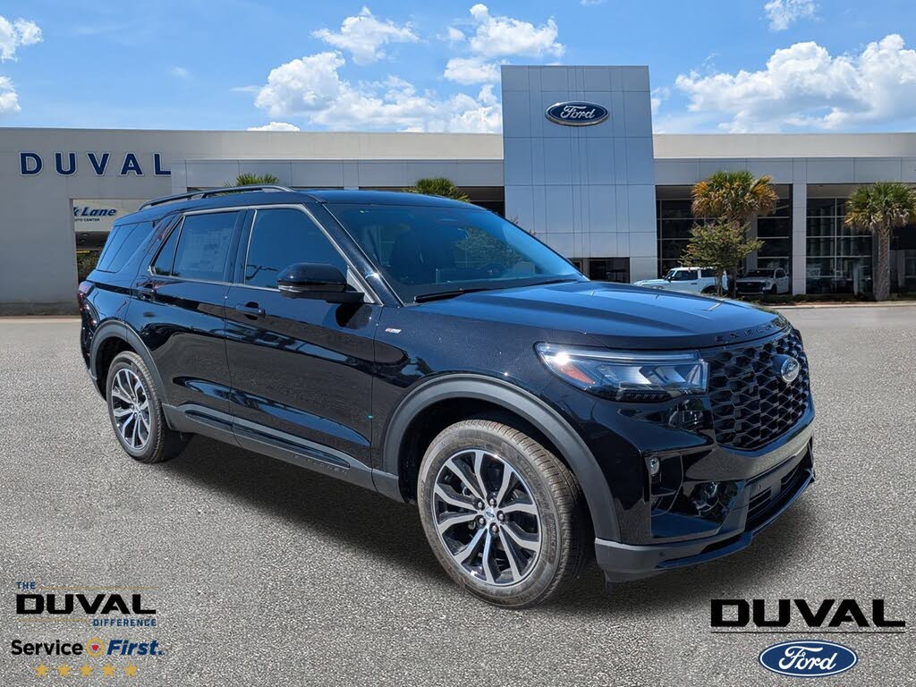 2025 Ford Explorer ST-Line RWD