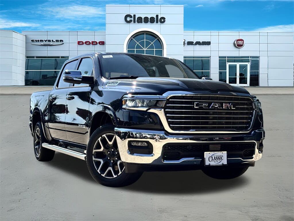 2026 RAM 1500 Laramie Crew Cab RWD