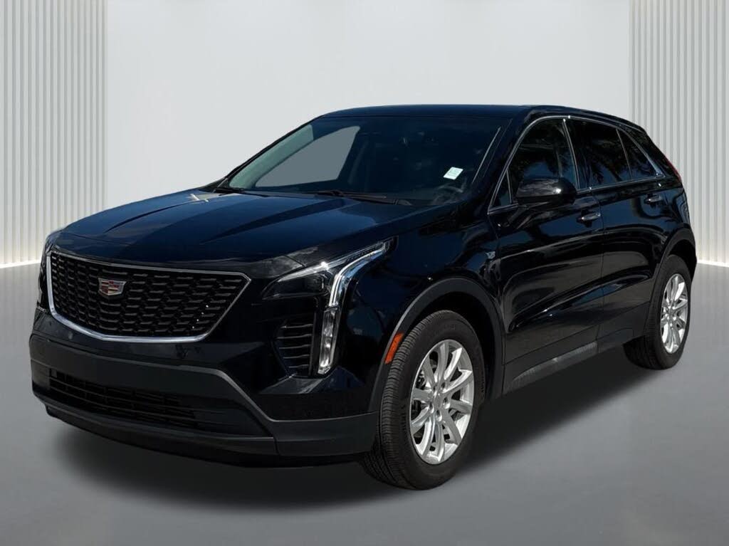 2023 Cadillac XT4 Luxury FWD