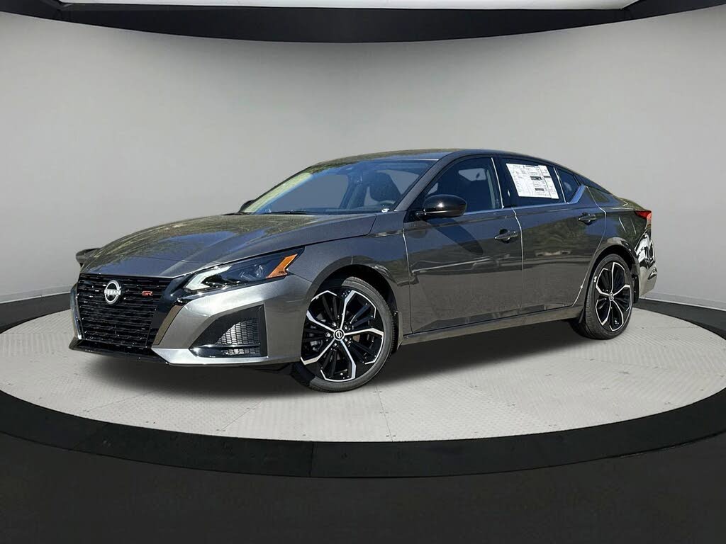 2025 Nissan Altima 2.5 SR FWD