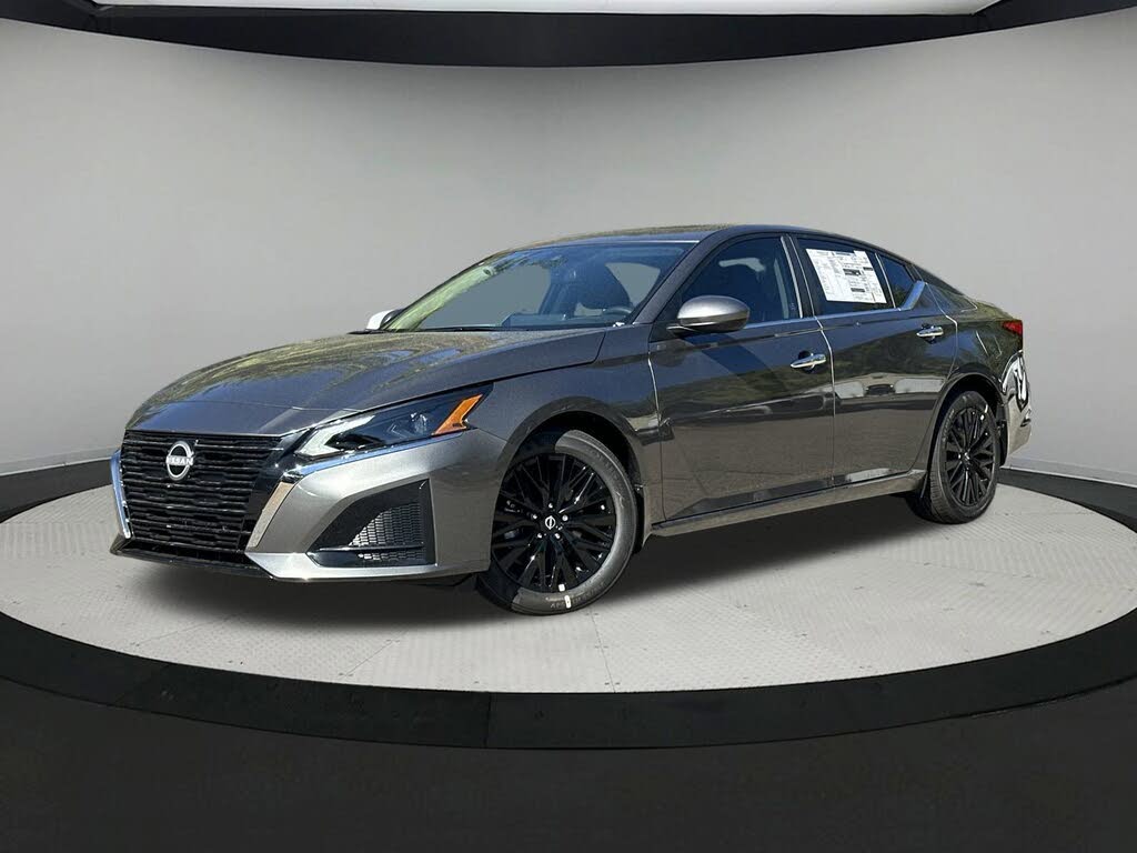 2025 Nissan Altima 2.5 SV FWD