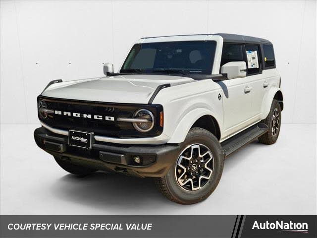 2025 Ford Bronco Outer Banks 4-Door 4WD