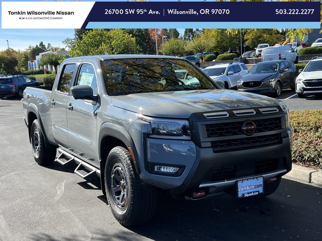 2026 Nissan Frontier PRO-4X Crew Cab LB 4WD