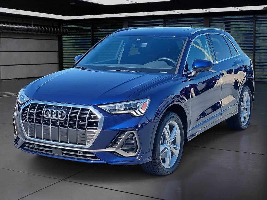 2024 Audi Q3 quattro Premium S Line 45 TFSI